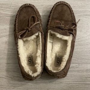 UGG slippers / moccasins size 8